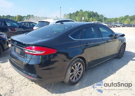 2017 Ford Fusion Se z USA, uszkodzony, nr VIN 3FA6P0H74HR198333